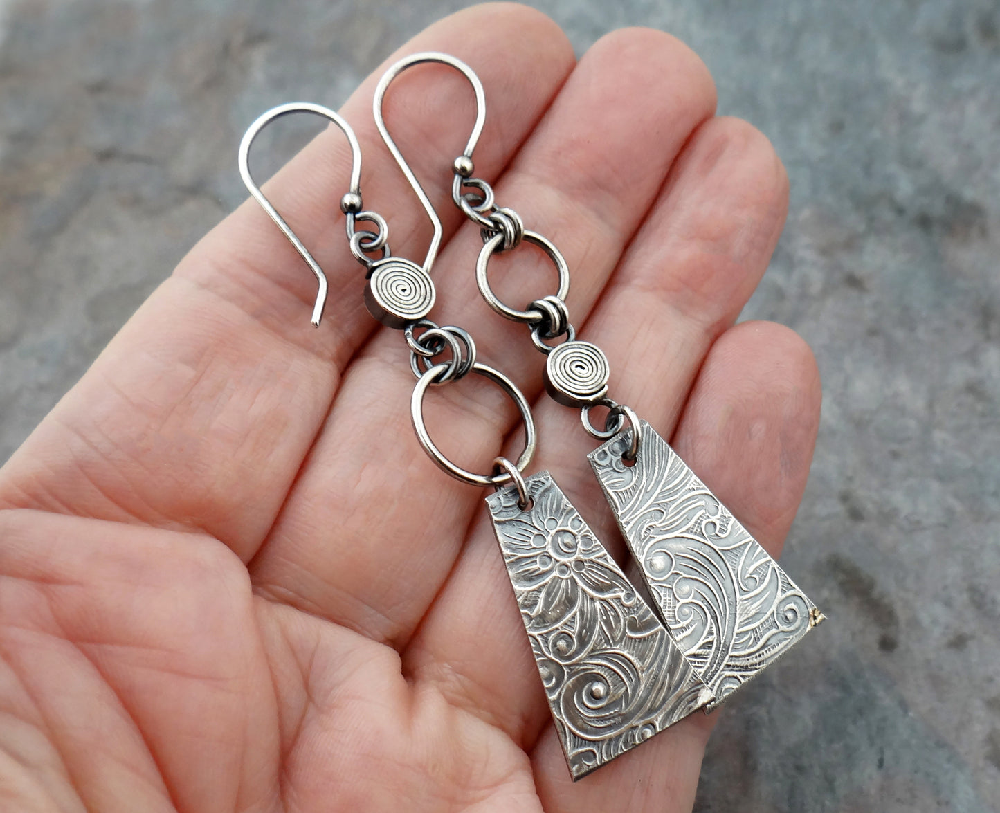 Just Different Enough to be Interesting || textured mismatched sterling silver earrings (7052)
