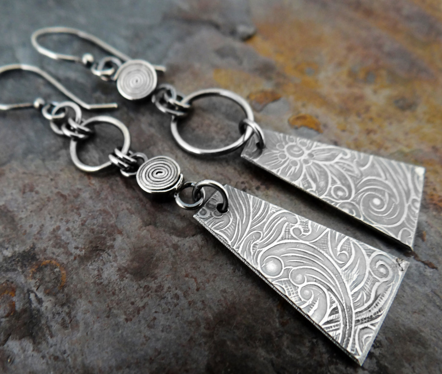 Just Different Enough to be Interesting || textured mismatched sterling silver earrings (7052)