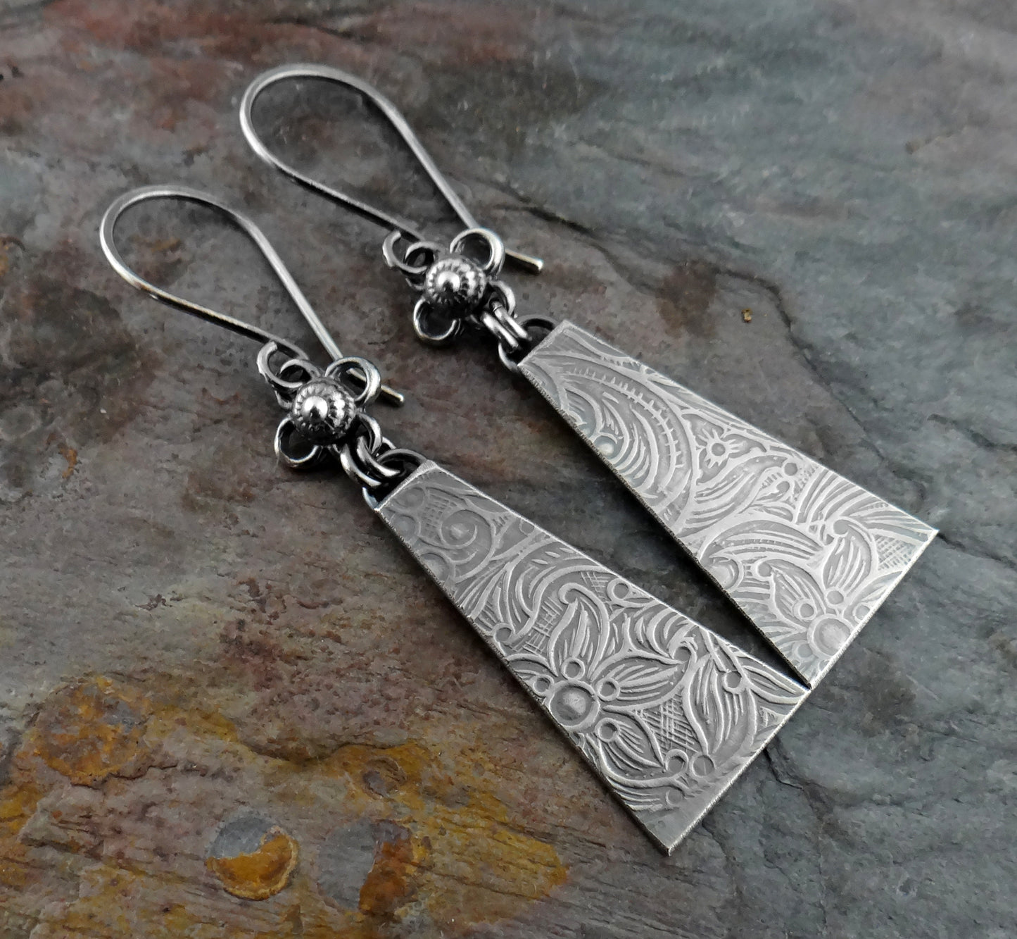 Industrial Flower Earrings II || metalsmith textured silver earrings (7054)