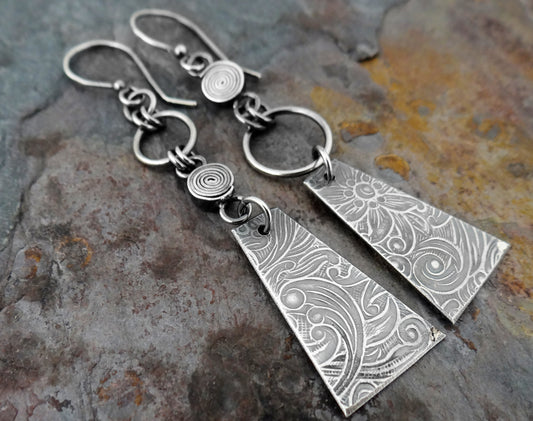 Just Different Enough to be Interesting || textured mismatched sterling silver earrings (7052)